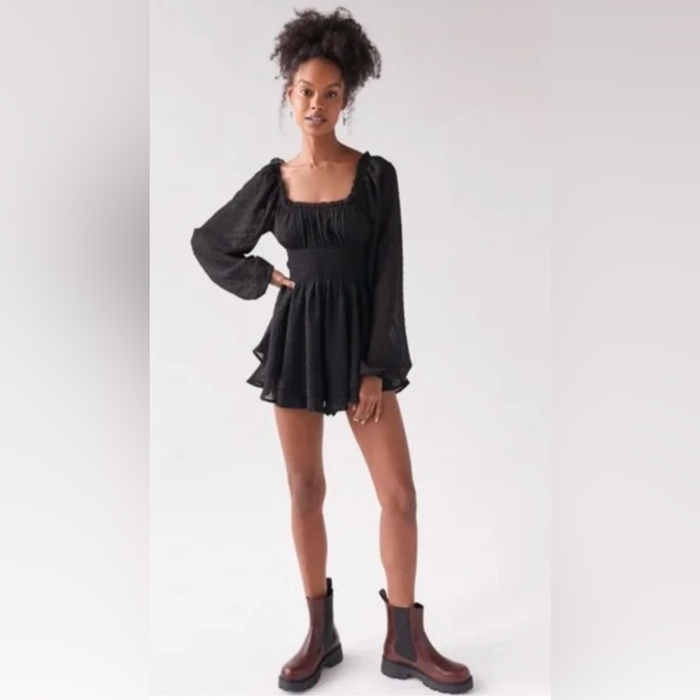 UO Clip Dot Smocked Long Sleeve Romper in Black. NWOT